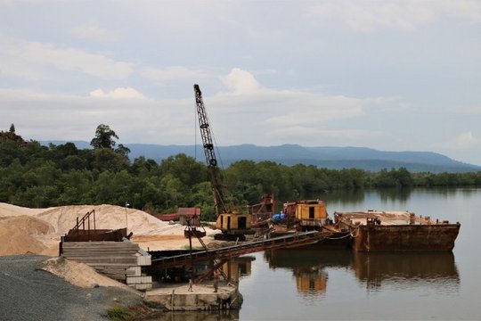 Sandabbau in Kambodscha