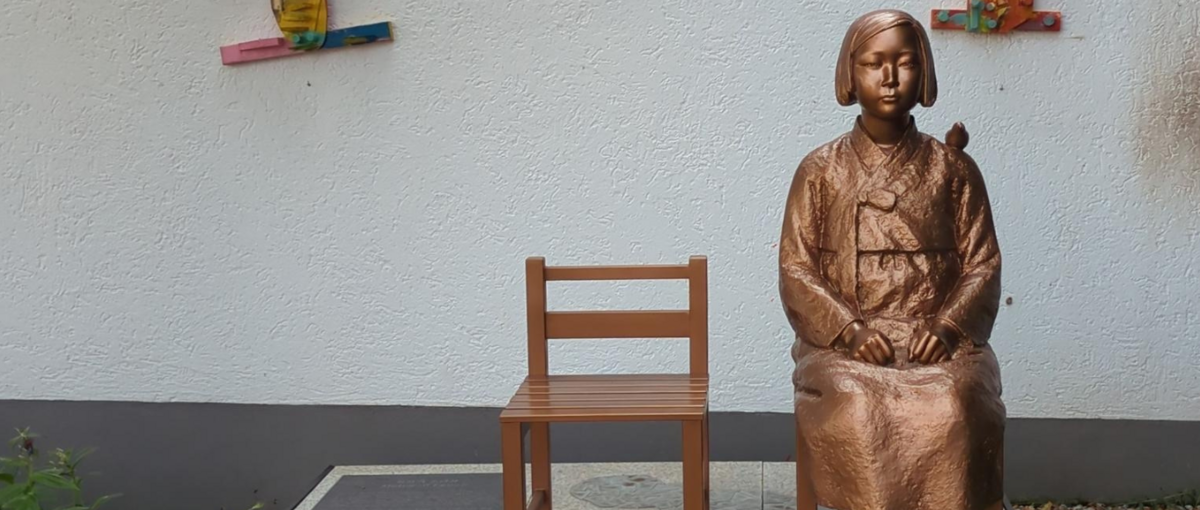 Die Friedensstatue „Đông Mai“ hat im Bonner Frauenmuseum einen würdigen und dauerhaften Platz gefunden. © Frauenmuseum Bonn