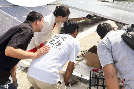 Nepalese NGOs visiting Solar Plant Management Facility in Chongqing, China (Photo: Stiftung Asienhaus)