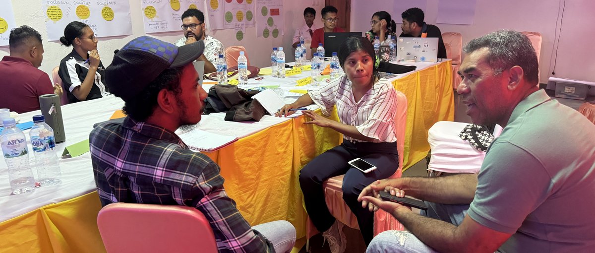 Many journalists have minimum salary and difficult life Foto: Ayu Purwaningsih